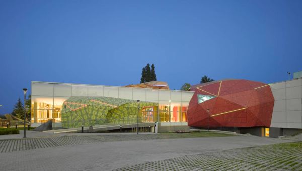 Museu para crianças tem design sustentável