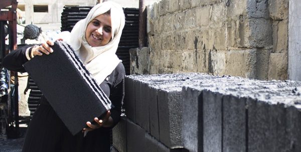 Tijolos feitos com cinzas de Gaza