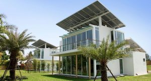 casa autossuficiente na Tailandia