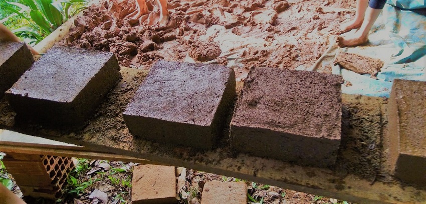 Exemplo de tijolos de adobe - NORMA ABNT