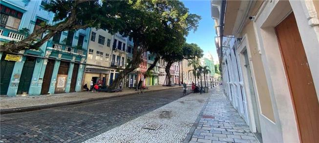 A rua mais bonita de Recife agora é exclusiva para pedestres 