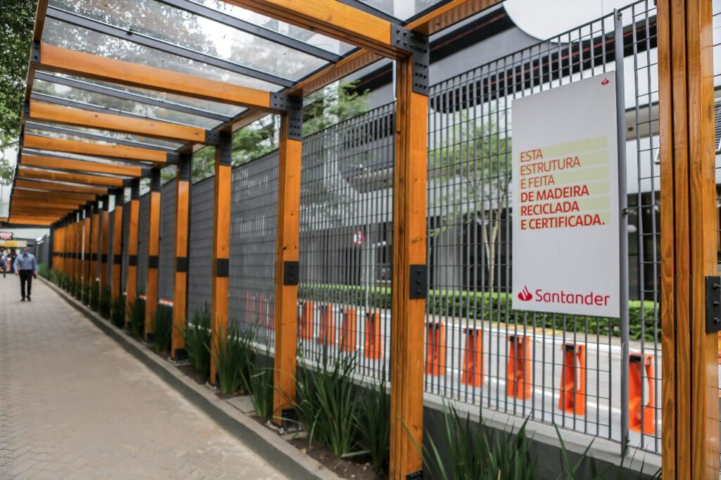 Estação de trem sustentável no Brasil - Vila Olímpia 