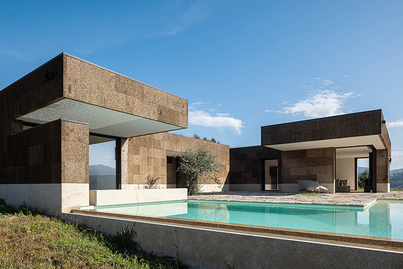 fachada de cortiça Casa Levada